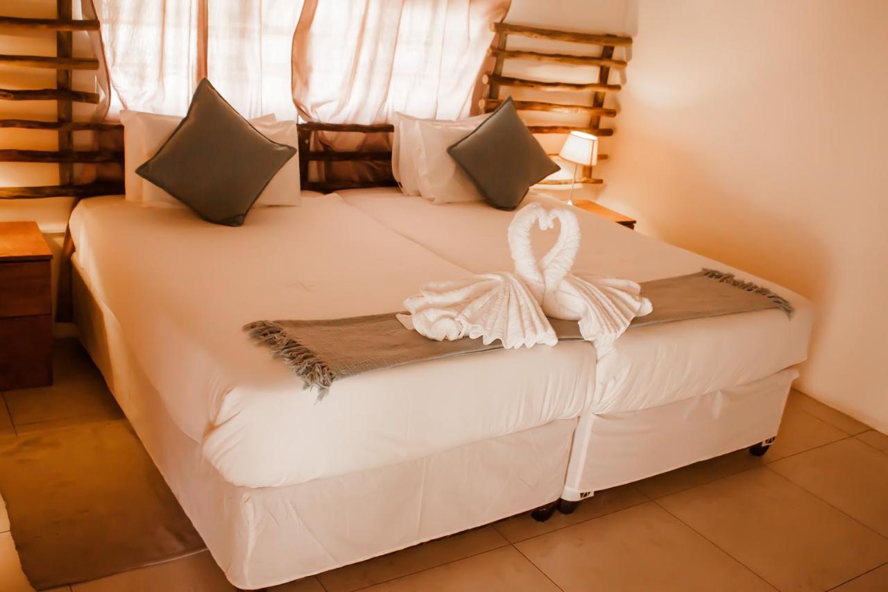 Leeville Guesthouse Kasane Zewnętrze zdjęcie